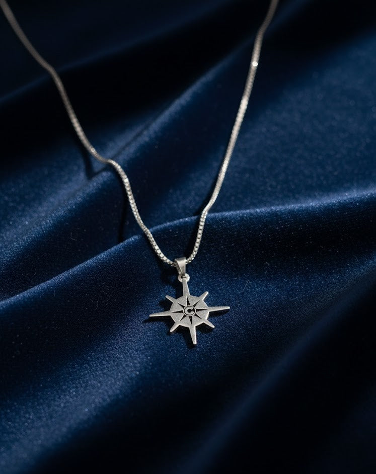 Crove Necklace